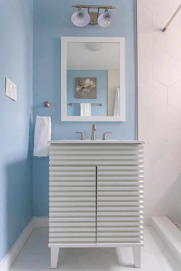 Central & Comfortable Home Walk To The Beach! Jacksonville Beach Exteriör bild